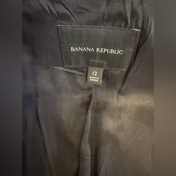 Banana Republic Captain Black Blazer with Gold Buttons - Picture 8 of 9